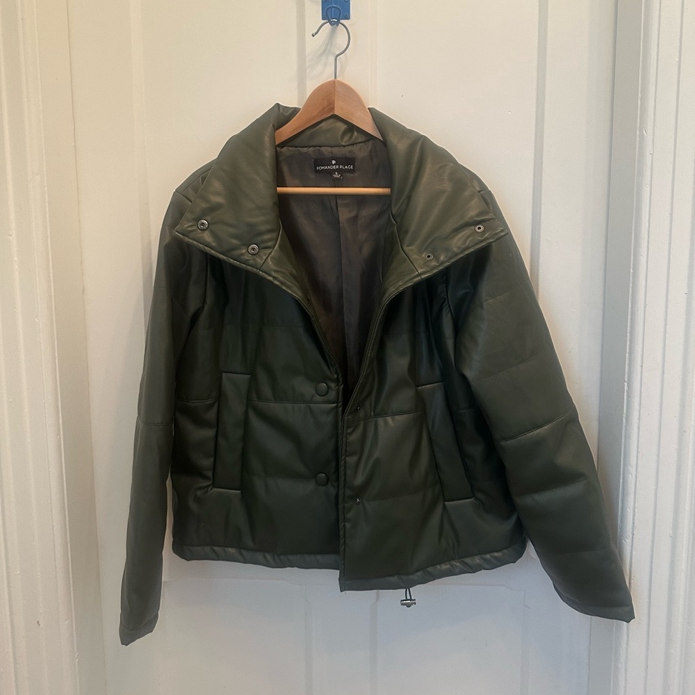 Women's Tuckernuck Faux Leather Olive Green Puffer Jacket - size small
